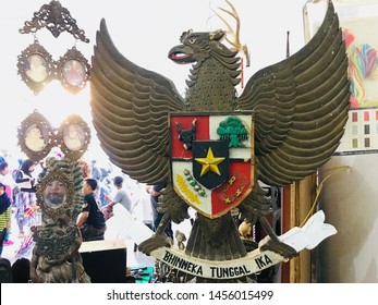 Detail Gambar Garuda Bhineka Tunggal Ika Nomer 24