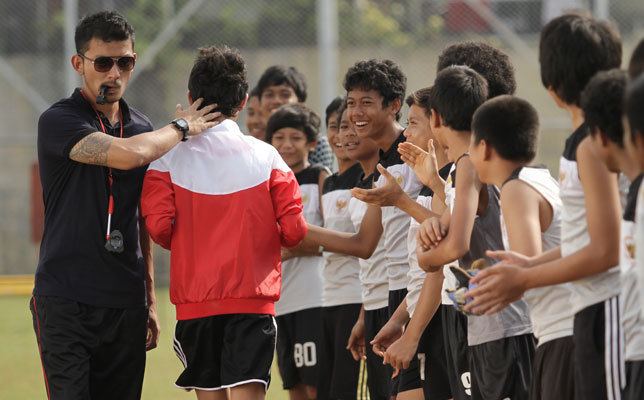 Detail Gambar Garuda Di Dadaku Nomer 40