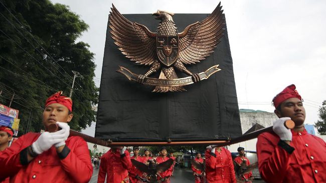 Detail Gambar Garuda Pancasila Yang Ada Bendera Nomer 47