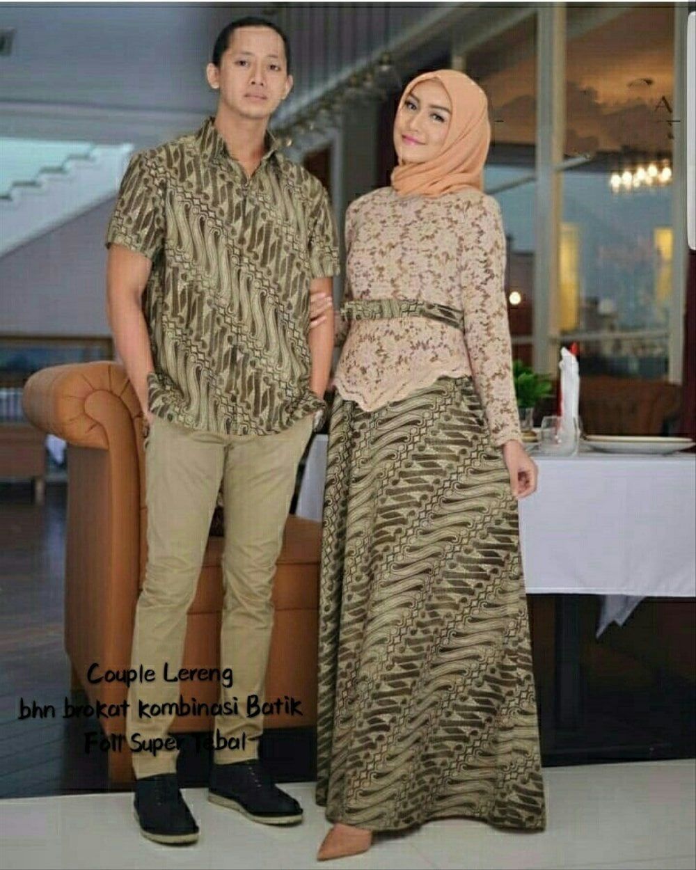 Detail Gambar Gaun Brokat Kombinasi Batik Nomer 19