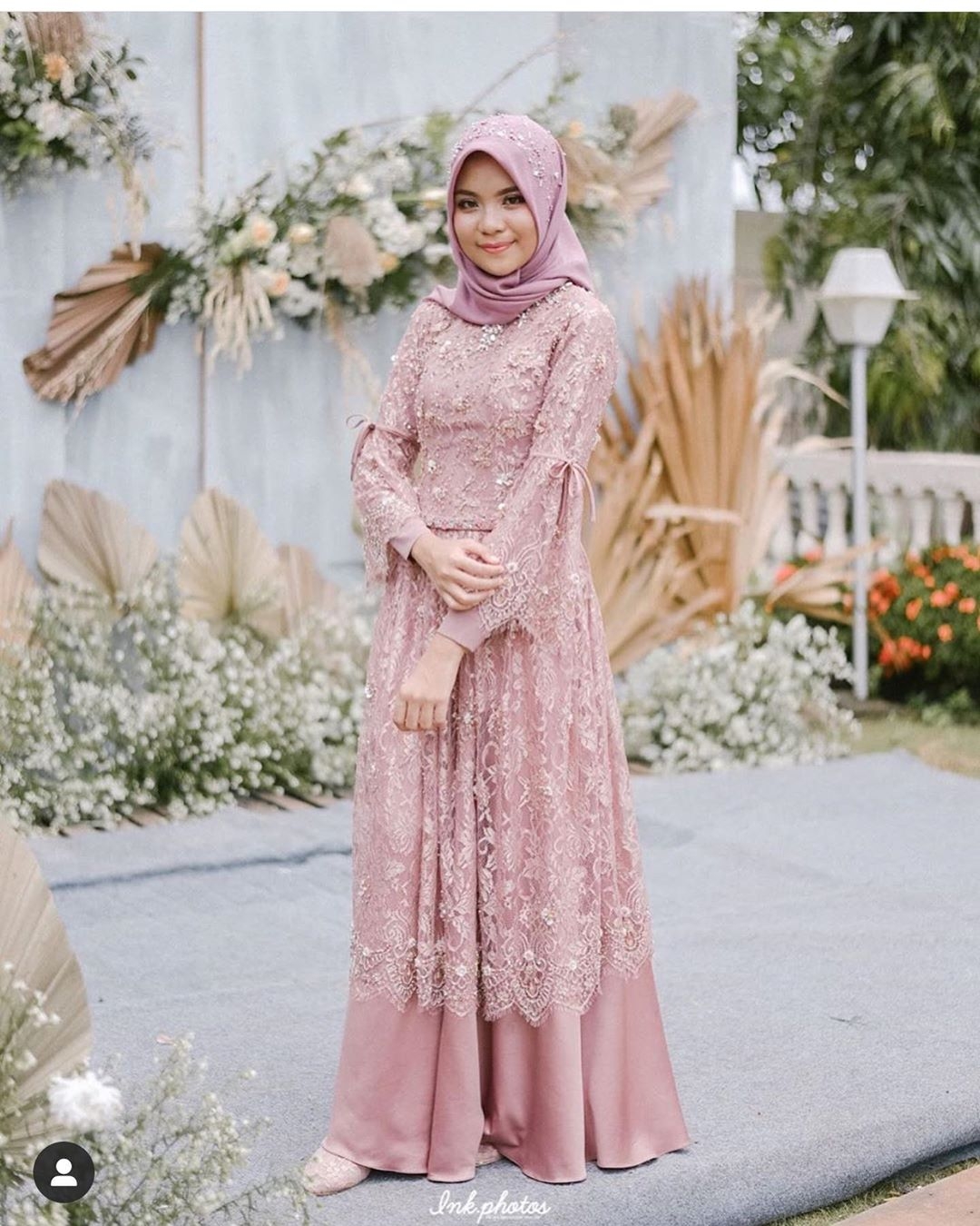 Detail Gambar Gaun Kebaya Modern Terbaru Zaskia Sungkar Nomer 15