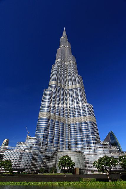 Detail Gambar Gedung Burj Khalifa Nomer 7