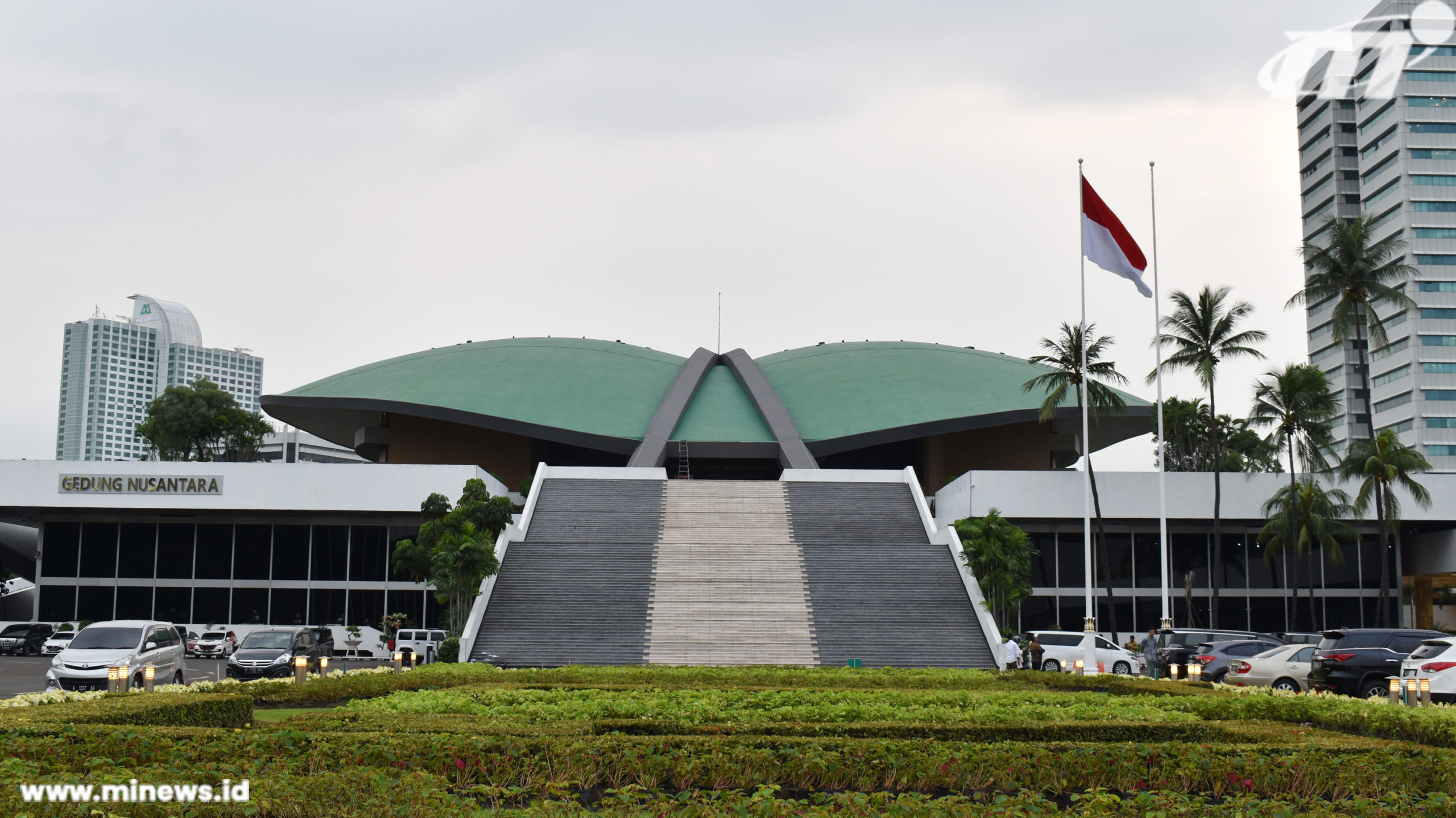 Detail Gambar Gedung Dpr Ri Nomer 14