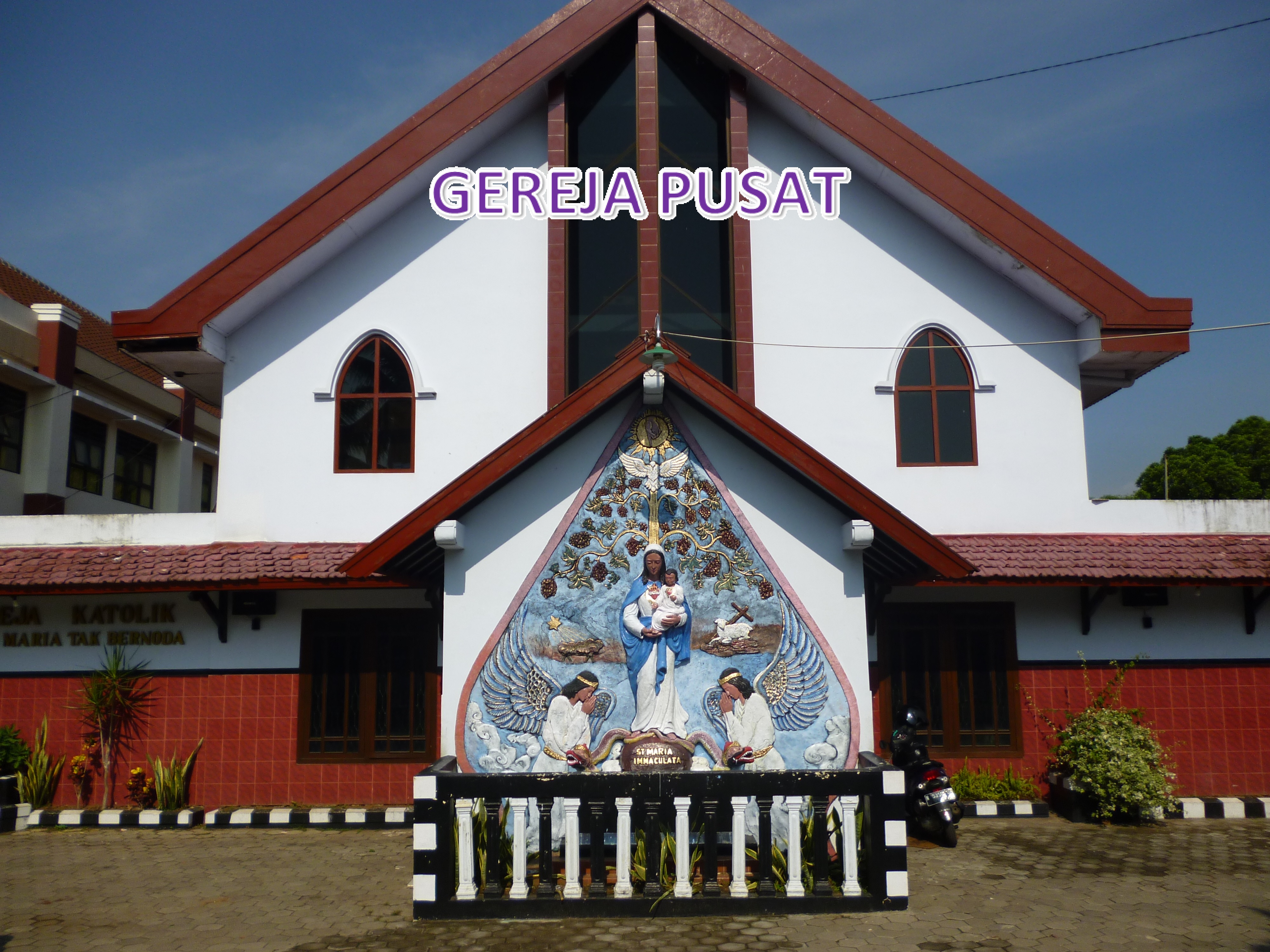 Detail Gambar Gedung Gereja Nomer 15