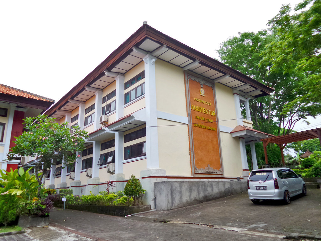 Detail Gambar Gedung Kampus Nomer 31