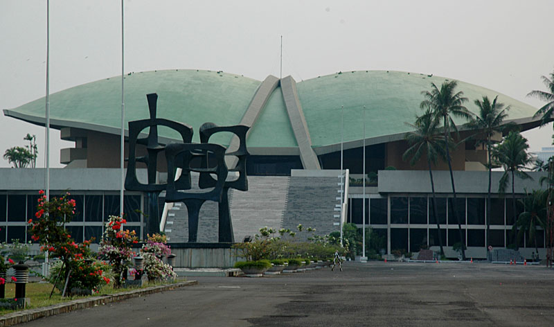 Gambar Gedung Mpr - KibrisPDR