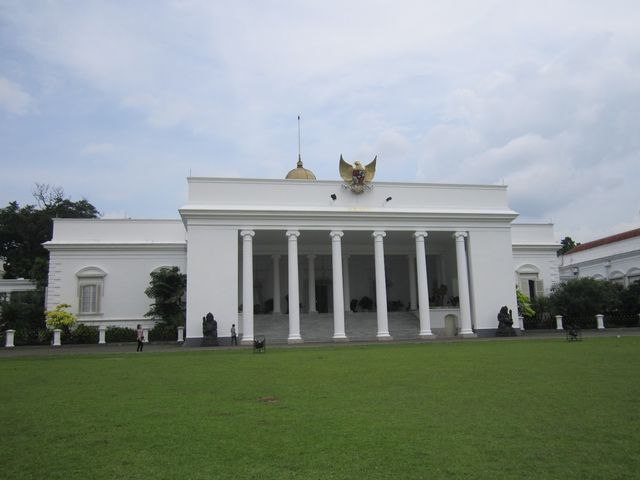 Detail Gambar Gedung Presiden Nomer 6