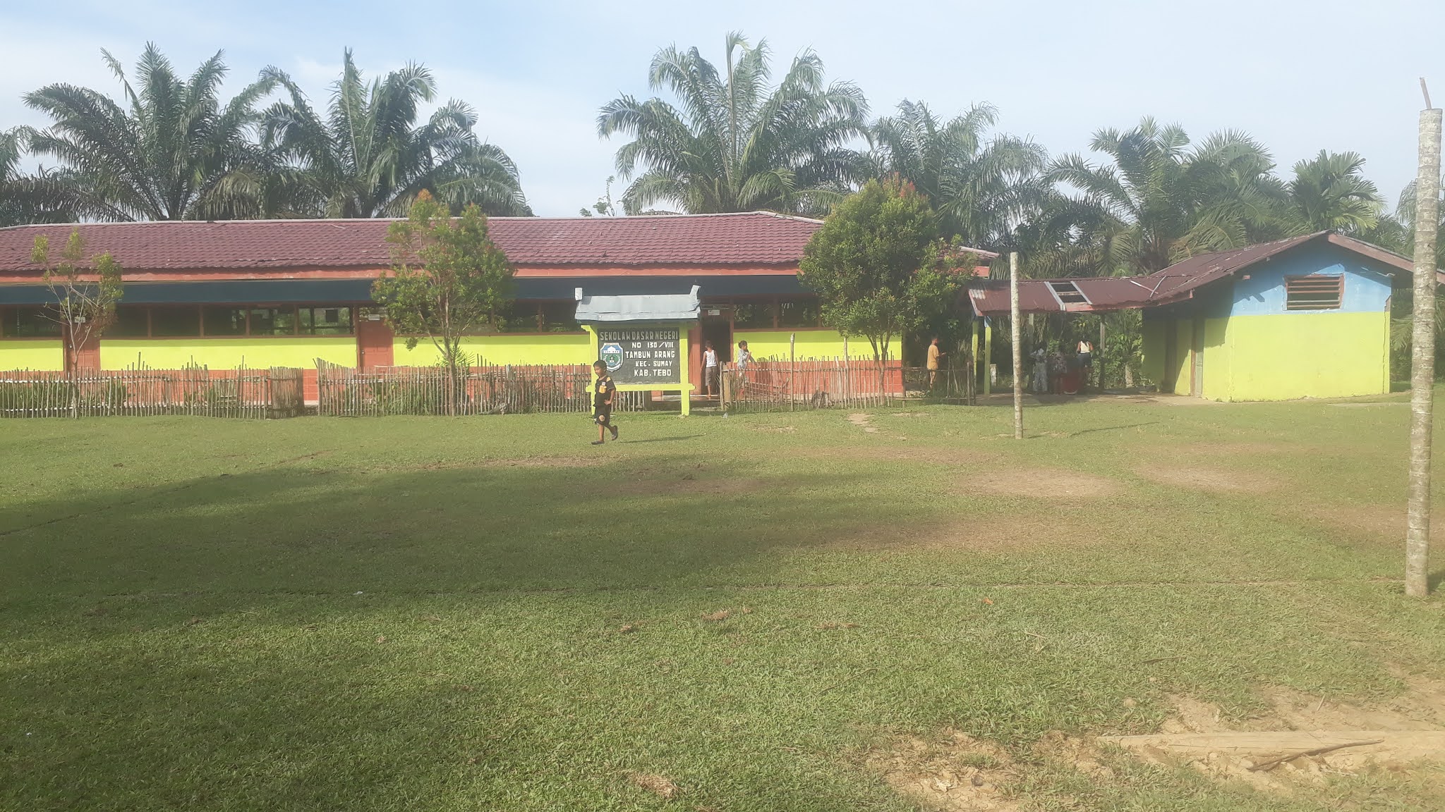 Detail Gambar Gedung Sekolah Sd Desa Nomer 44