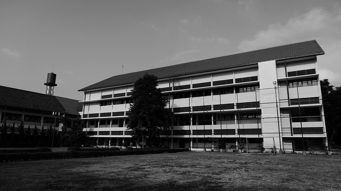 Detail Gambar Gedung Sekolah Sma Koleksi Nomer 1