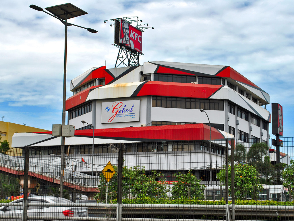 Detail Gambar Gedung Supermarket Nomer 9