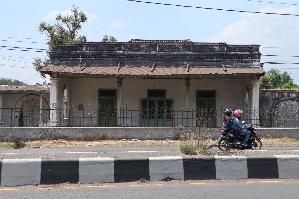 Detail Gambar Gedung Tua Nomer 41