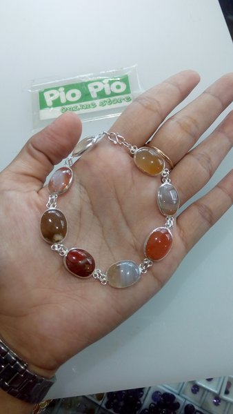 Detail Gambar Gelang Dari Batu Nomer 50