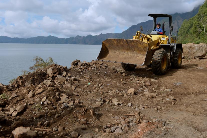 Detail Gambar Gempa Bumi Di Bali Nomer 33