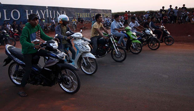 Detail Gambar Geng Motor Anak Sekolah Yang Meresahkan Masyarakat Nomer 39