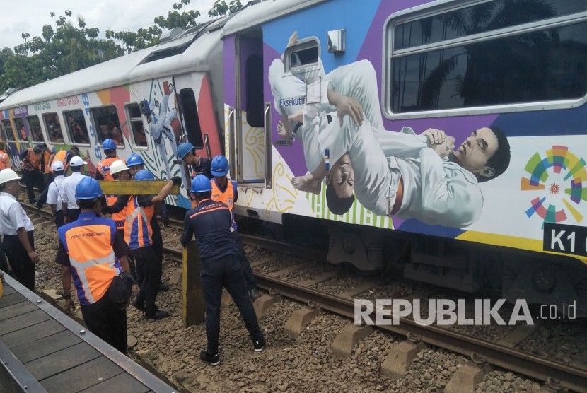 Detail Gambar Gerbong Kereta Argo Parahyangan Nomer 41