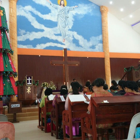 Detail Gambar Gereja Hkbp Estomihi Bengkong Batam Nomer 3