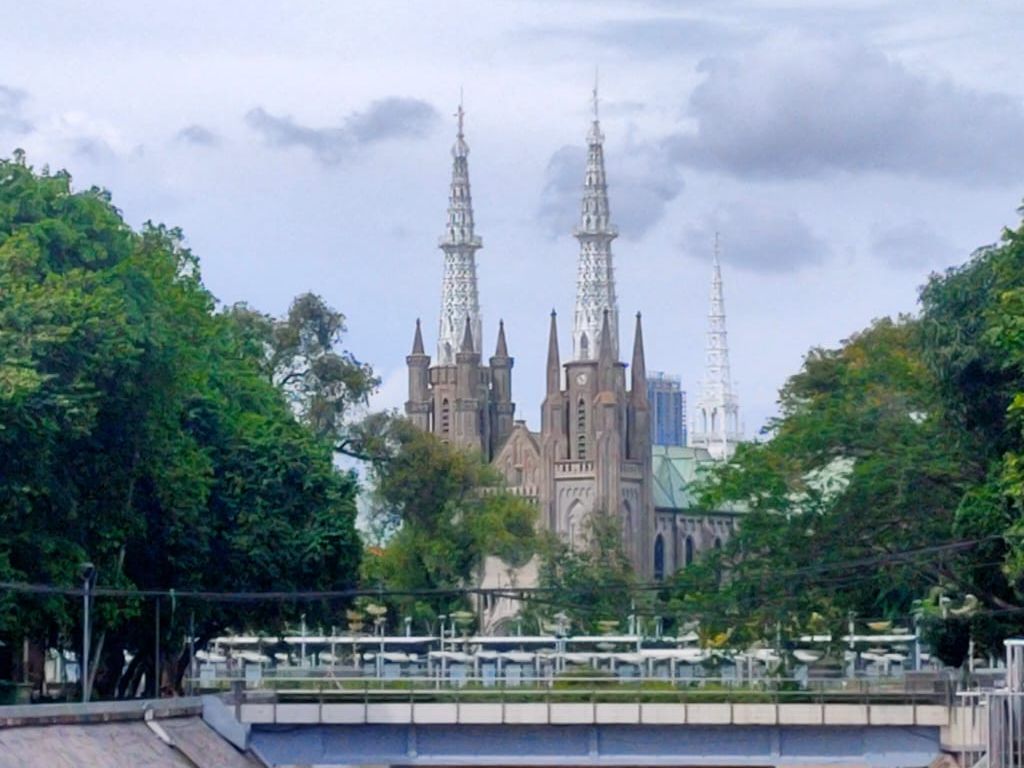 Detail Gambar Gereja Katedral Jakarta Nomer 36