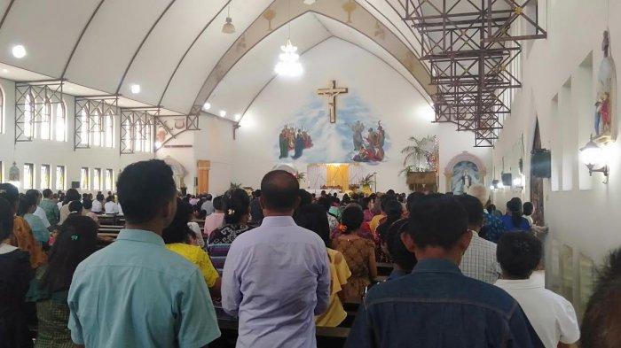 Detail Gambar Gereja Katolik Di Indonesia Nomer 18