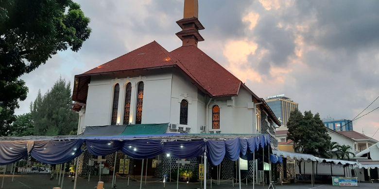 Detail Gambar Gereja Kristen Masjid Agung Semarang Nomer 5