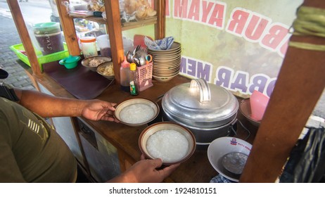 Detail Gambar Gerobak Bubur Ayam Nomer 48