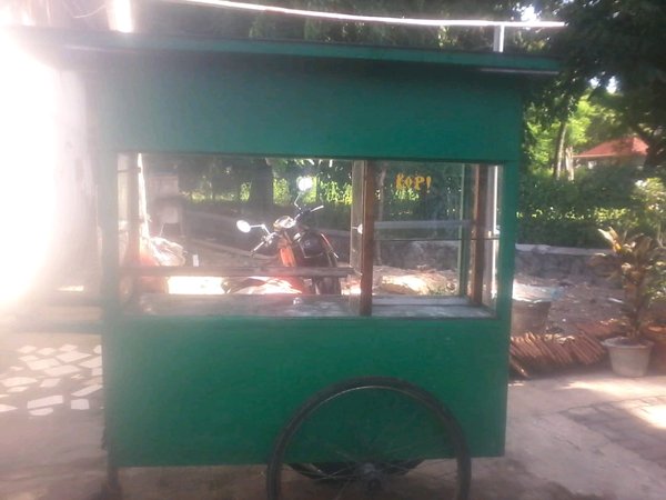 Detail Gambar Gerobak Es Buah Nomer 48