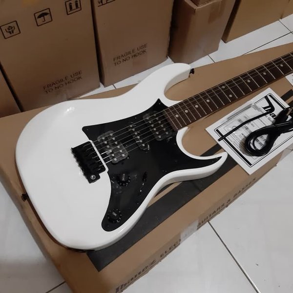 Detail Gambar Gitar Ibanez Nomer 58