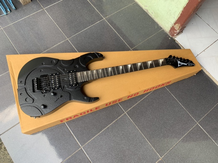 Detail Gambar Gitar Ibanez Rg Nomer 38