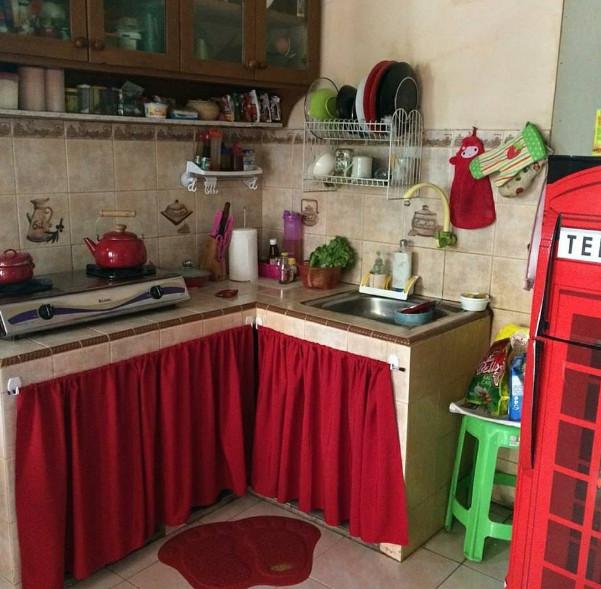 Detail Gambar Gorden Terbaru 2017 Gambar Lemari Dapur Minimalis Nomer 4