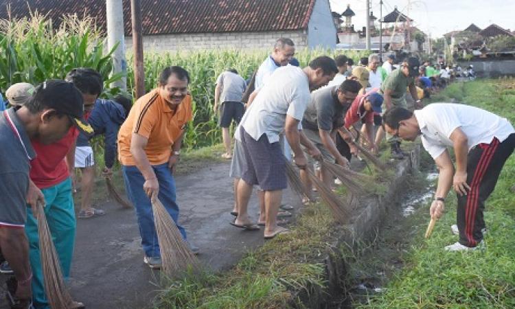 Detail Gambar Gotong Royong Di Lingkungan Masyarakat Nomer 3