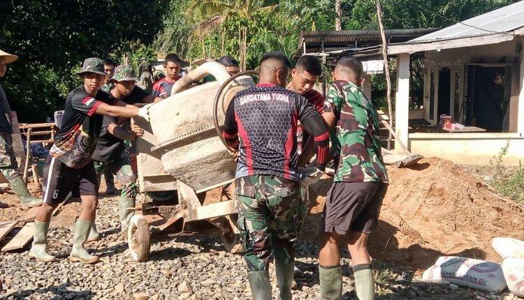 Gambar Gotong Royong Gambar Jalan Batako Dari Hasil Gotong Royong - KibrisPDR