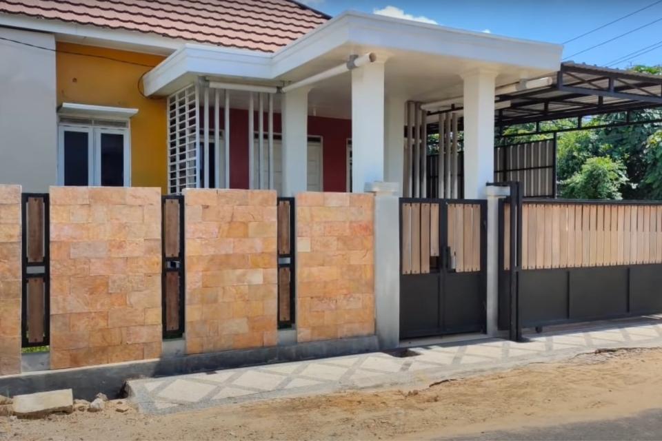 Detail Contoh Desain Pagar Rumah Nomer 20