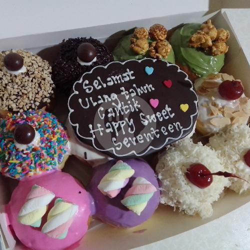 Detail Contoh Donat Ulang Tahun Nomer 32