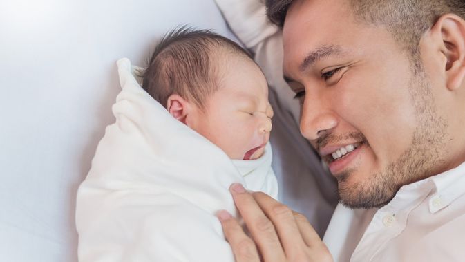 Detail Contoh Foto Keluarga Dengan Bayi Nomer 43