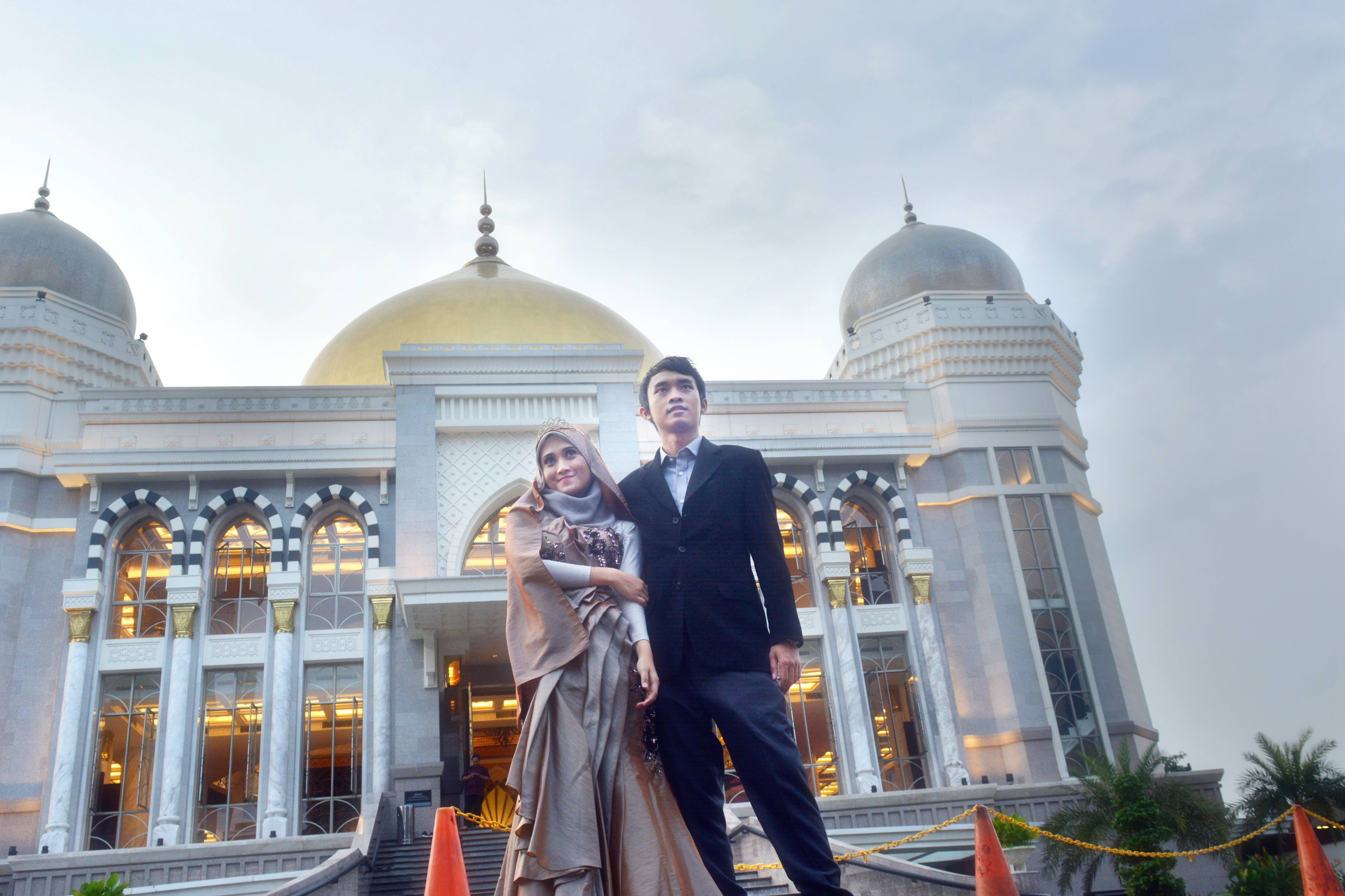 Detail Contoh Foto Prewedding Di Masjid Nomer 11