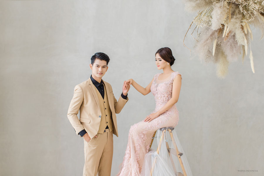 Detail Contoh Foto Prewedding Di Studio Nomer 15