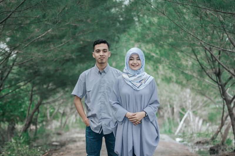 Detail Contoh Foto Prewedding Hijab Nomer 5