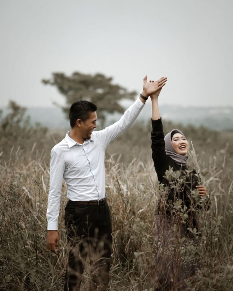 Detail Contoh Foto Prewedding Lucu Nomer 16