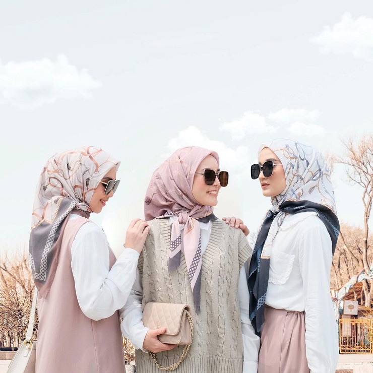 Detail Contoh Foto Produk Jilbab Nomer 37