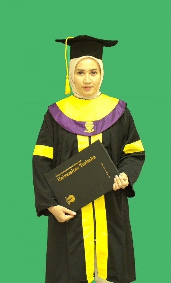 Detail Contoh Foto Wisuda Nomer 15