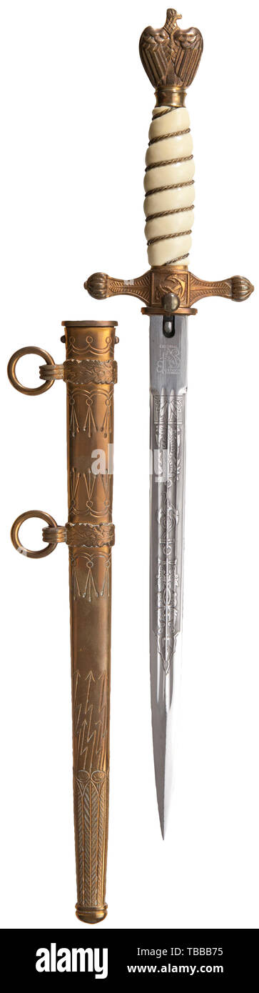 Detail Lightning Bolt Dagger Nomer 16