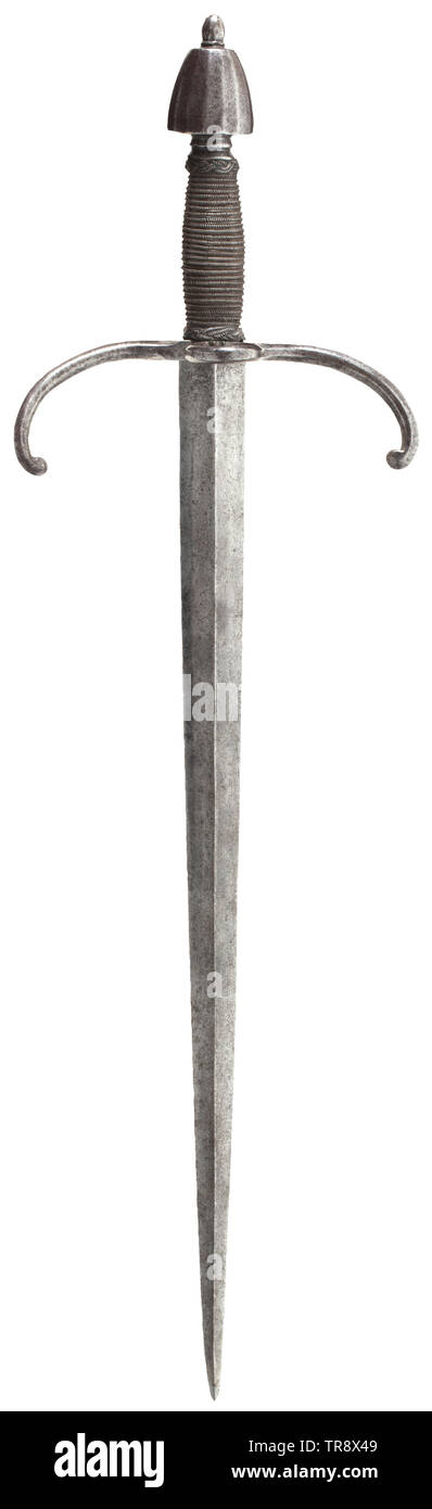 Detail Lightning Bolt Dagger Nomer 22