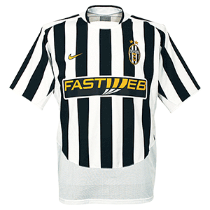 Detail Ibrahimovic Juventus 2004 Nomer 13