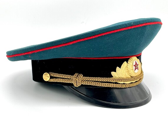Detail Soviet Commissar Hat Nomer 9