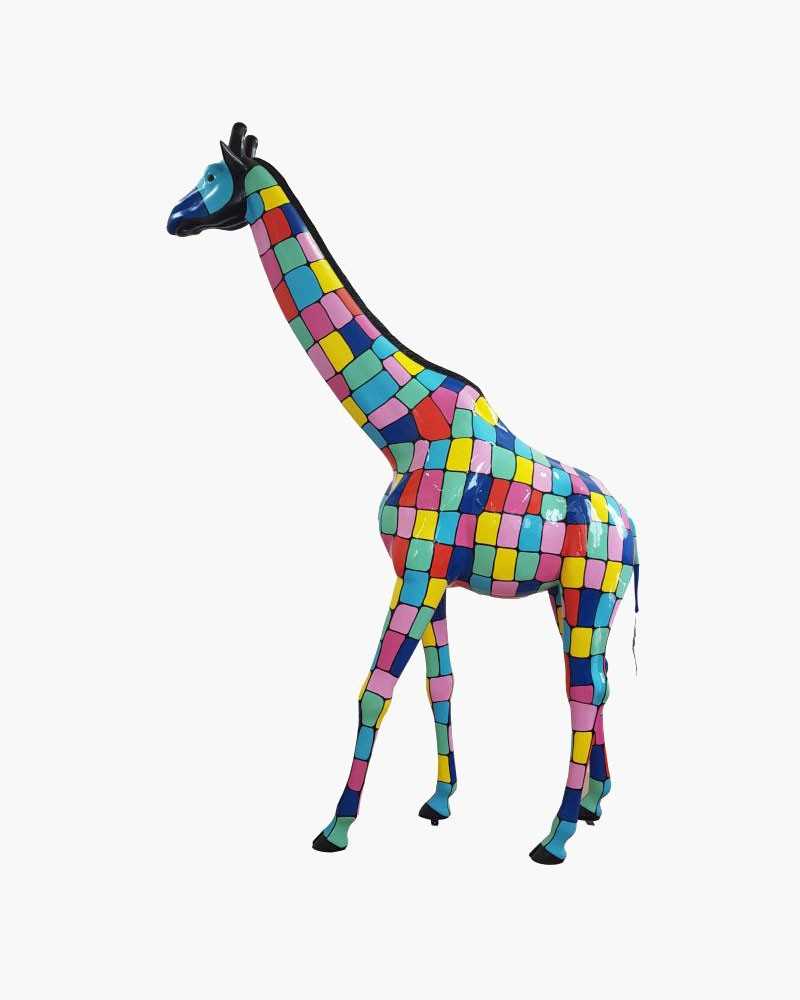 Detail Bild Giraffe Bunt Nomer 2