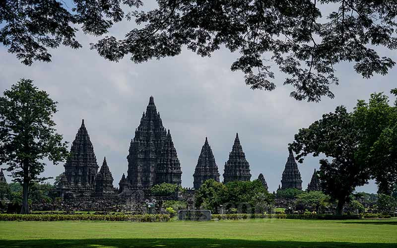 Detail Contoh Gambar Candi Prambanan Nomer 14