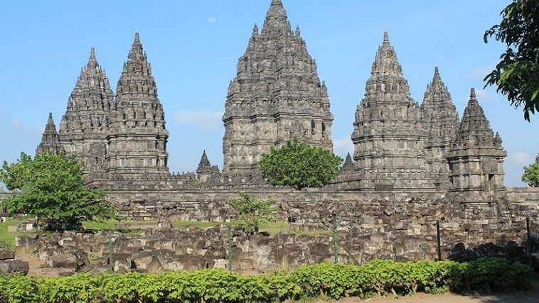 Detail Contoh Gambar Candi Prambanan Nomer 5