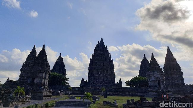 Detail Contoh Gambar Candi Prambanan Nomer 46