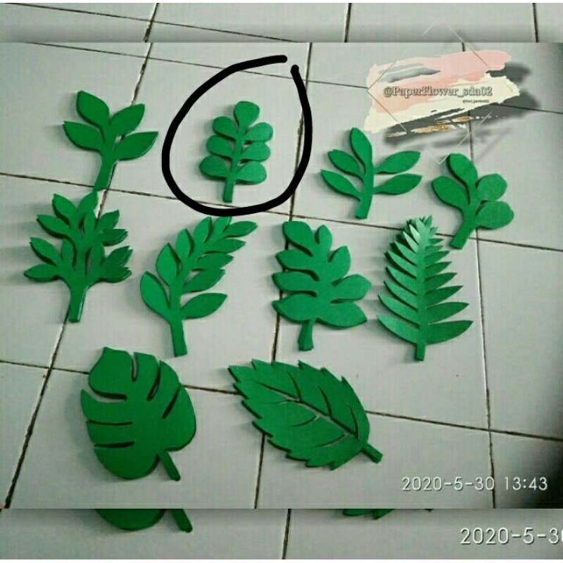 Detail Contoh Gambar Daun Dari Kertas Origami Nomer 18