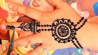 Detail Contoh Gambar Henna Bunga Simple Nomer 17