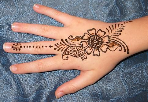 Detail Contoh Gambar Henna Sederhana Nomer 24